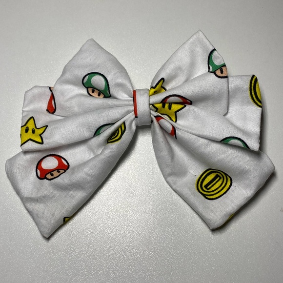 Hello kitty Bow Large custom handmade - Picture 5 of 10